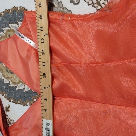 Formal Halter Top Dress NWT - Picture 6 of 7